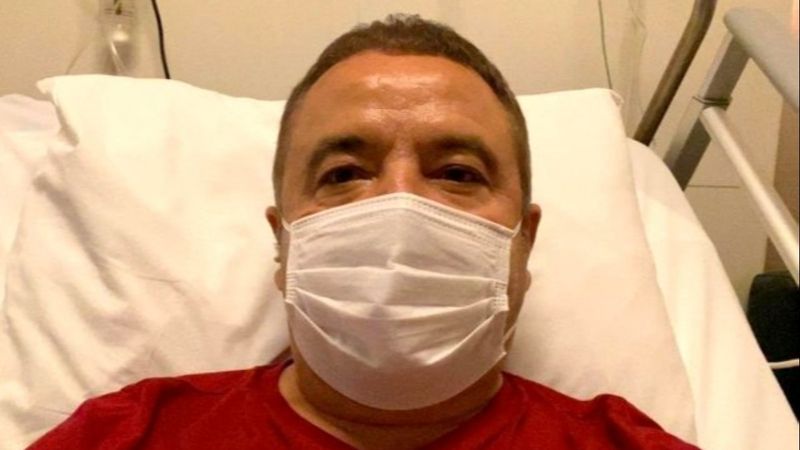 Antalya Büyükşehir Belediye Başkanı Muhittin Böcek, yoğun bakımda tedavi altında