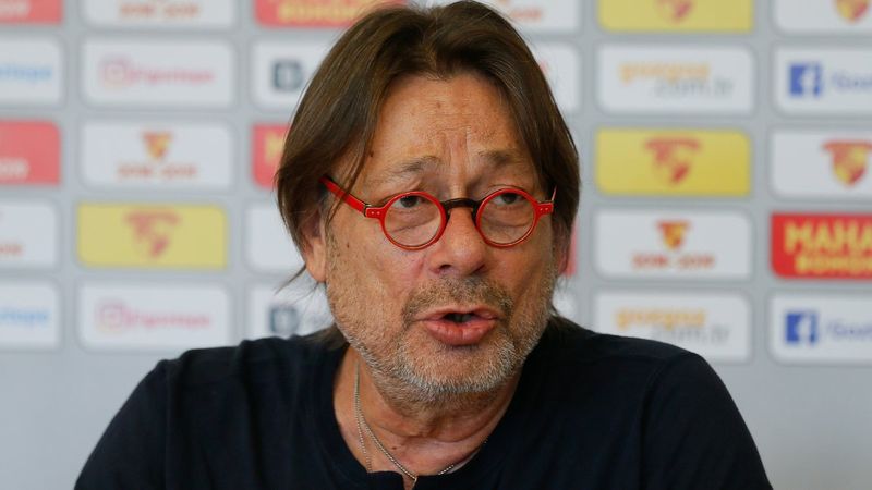 Mehmet Sepil Kulüpler Birliği başkanlığından istifa etti