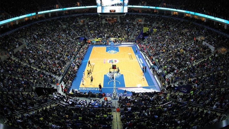 Basketbolda ilk devre maçları seyircisiz oynanacak