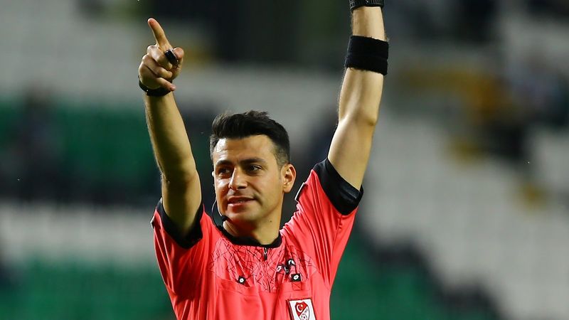Süper Lig'de 1. haftanın hakemleri