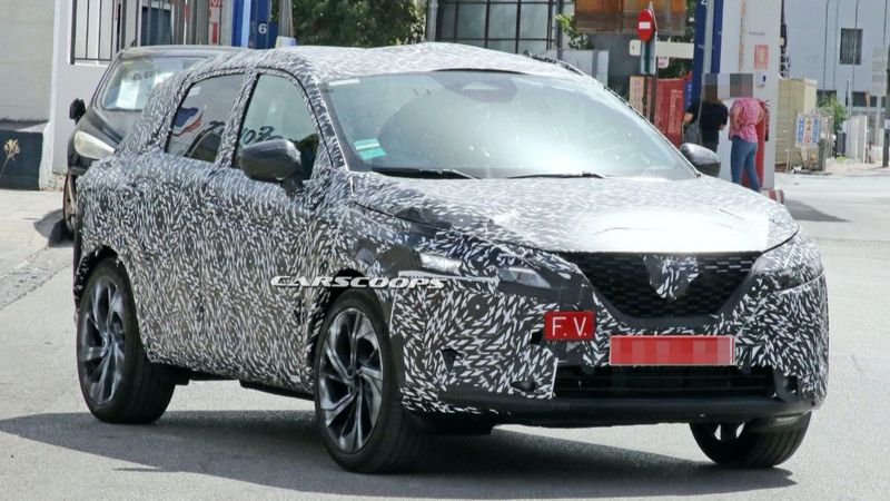 Yeni nesil Nissan Qashqai'nin üretimi ertelenmiş olabilir