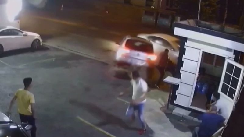 Ortaköy'de feci kazada ölümden saniyelerle kurtuluş kamerada