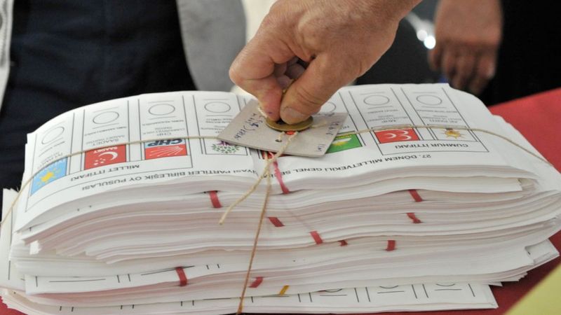 MetroPoll'den genel seçim anketi