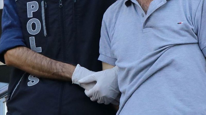 İstanbul'da çeşitli suçlardan aranan 422 kişi yakalandı