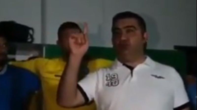 Ümit Özat, oyuncularını Atatürk'le motive etmeye çalıştı