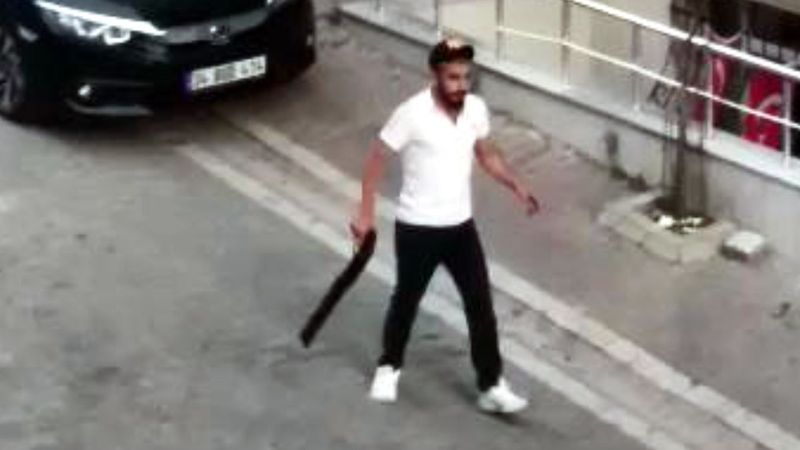 Esenyurt'ta pompalı tüfekle etrafa ateş etti