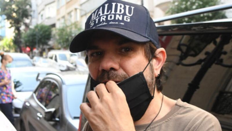 Kenan Doğulu hastane çıkışı görüntülendi