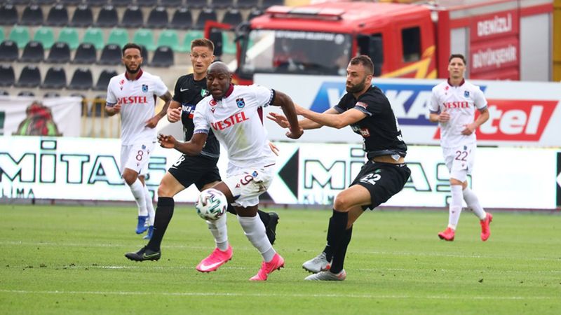 Trabzonspor'dan Denizlispor deplasmanında golsüz beraberlik