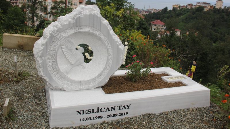 Neslican Tay, ölümünün 1. yılında anıldı