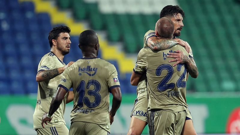 Fenerbahçe-Hatayspor maçının ilk 11'leri