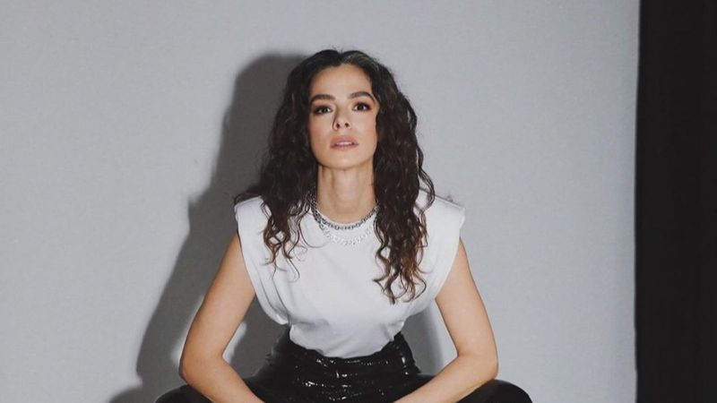 Özge Özpirinçci tarzını değiştirdi! Özge Özpirinçci kimdir, kaç yaşında? İşte Özge Özpirinçci'nin son hali...