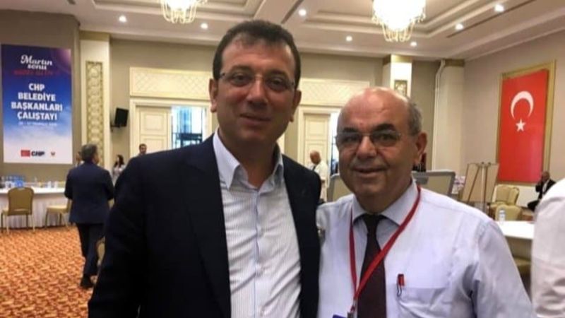 CHP'li Başkan Hüseyin Gemi, kağıt oynarken görüntülendi