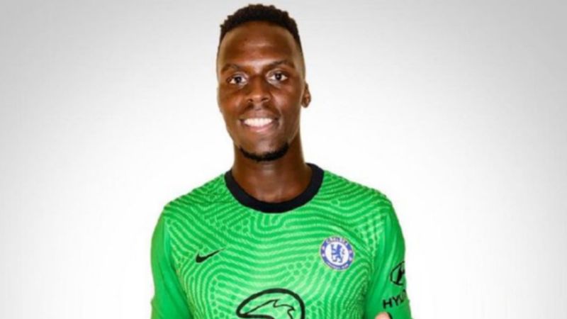 Edouard Mendy resmen Chelsea'de