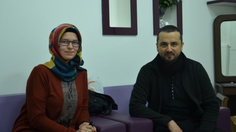 Seda Sayan'dan sonra ilahiyat konserinde tanıştığı Büşra Aköz ile evlenen Onur Şan kimdir? Onur Şan'ın hayatı