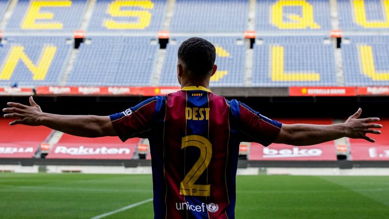 Sergino Dest, Barcelona'da