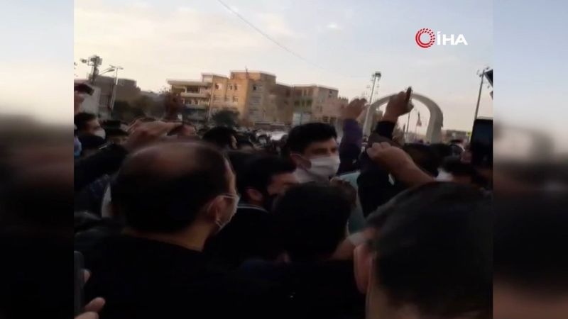 İran’da Azerbaycan’a destek gösterileri başladı