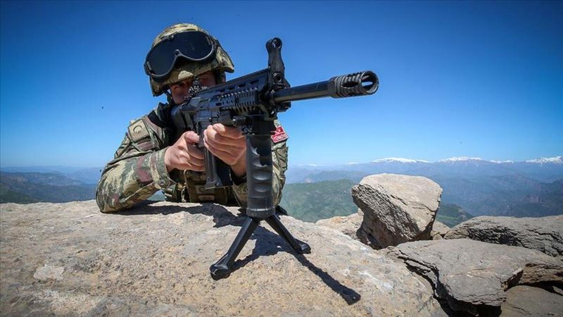 Diyarbakırda 1 terörist ölü ele geçirildi