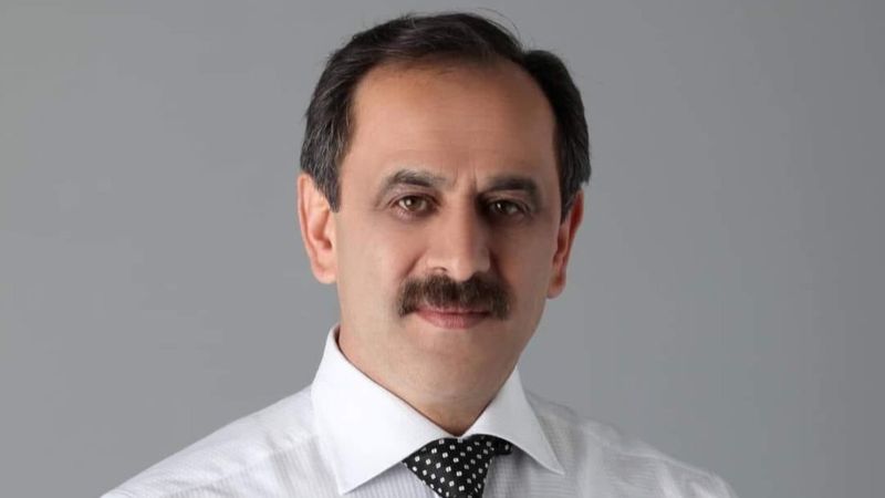 Eski Akyazı Belediye Başkanı otomobilinde ölü bulundu