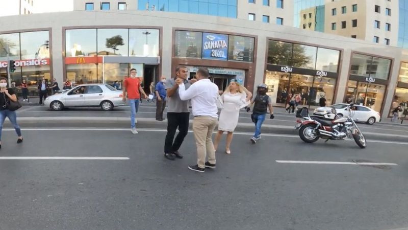 Şişli'de yumruklu trafik kavgası kameraya yansıdı