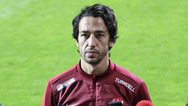 Bilal Kısa futbolu bıraktı