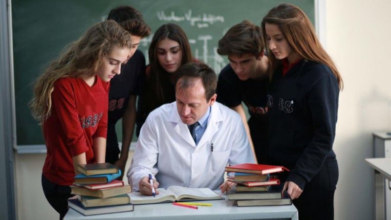 5 Ekim Dünya Öğretmenler Günü tarihçesi nedir? Öğretmenler Günü Türkiye'de neden 24 Kasım'da kutlanıyor?