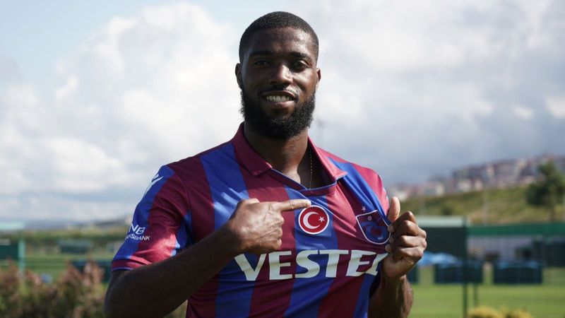 Djaniny Tavares'in lisansı çıkarılamadı