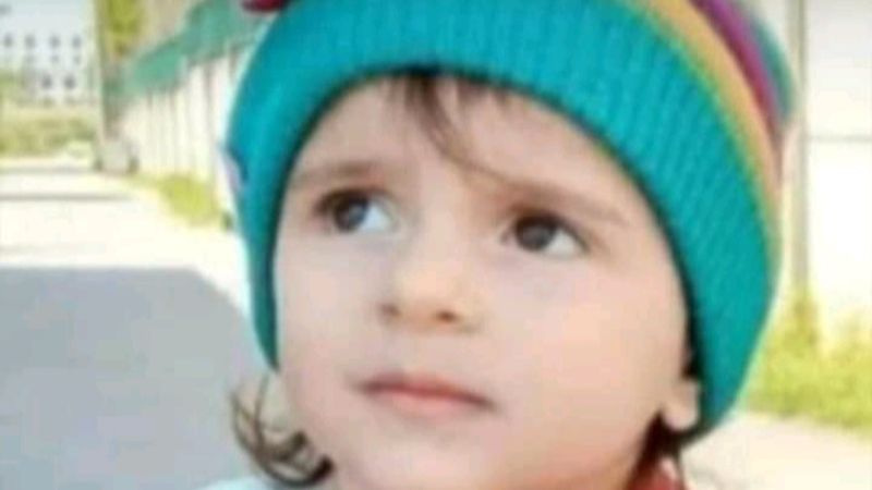 Kocaeli'de boynuna perde ipi dolanan çocuk yaşama tutunamadı