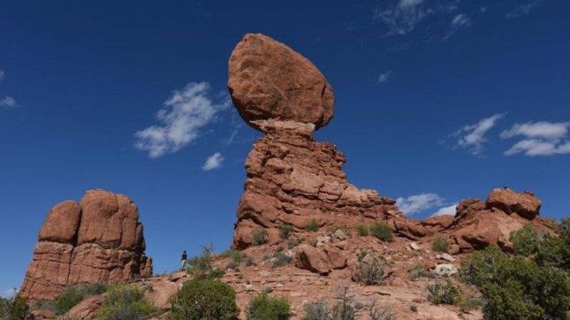 Bilim insanları, dengede duran kayalardan deprem tahmini yapacak