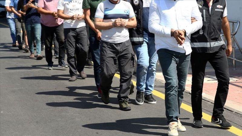 Ankara'da 16 FETÖ/PDY şüphelisi hakkında gözaltı kararı