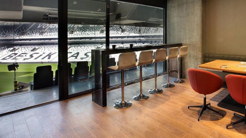 Süper Lig takımları localara taraftar alabilecek