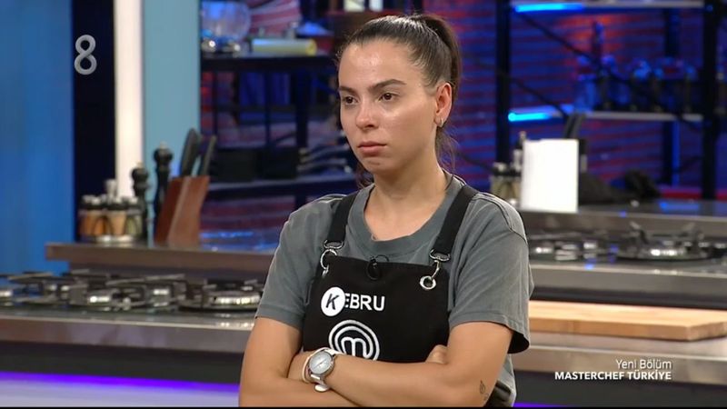 MasterChef'te Mehmet Şef Ebru'yu sert eleştirdi