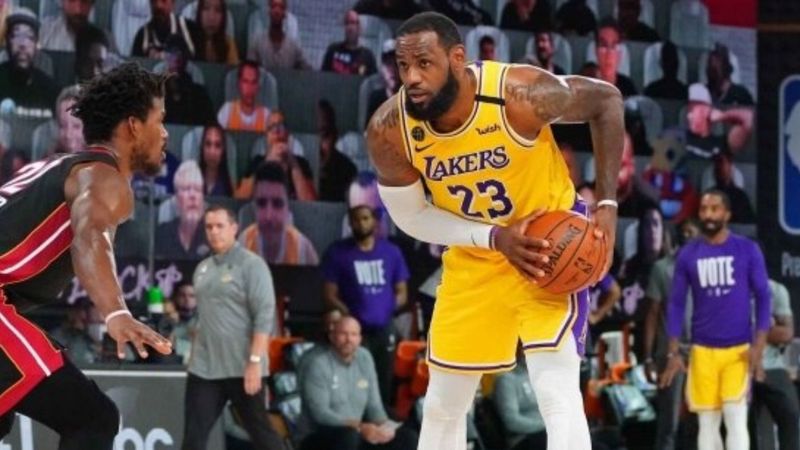 Los Angeles Lakers, NBA final serisinde 3-1 öne geçti