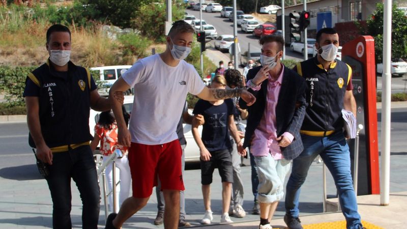 Antalya'da Norveçli 4 hırsız yakalandı: Sarhoştuk, hatırlamıyoruz