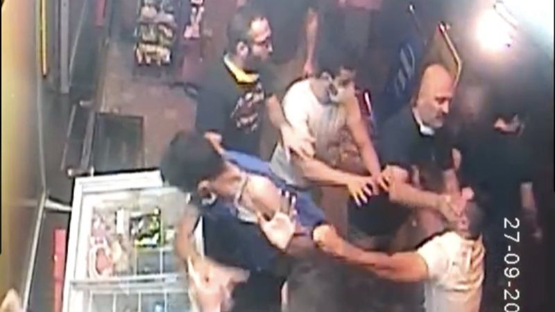 İstanbul'da meydan muharebesine dönen kavga kamerada