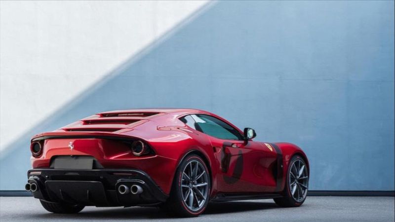 Ferrari, yalnızca 1 adet ürettiği Omologata'yı tanıttı
