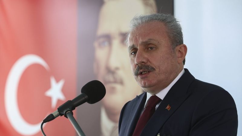 Mustafa Şentop: Erken seçim kararı almanın çok zor olduğu kanaatindeyim