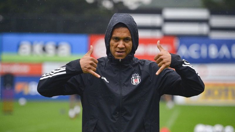 Josef de Souza: Sergen Yalçın ile aramız iyi