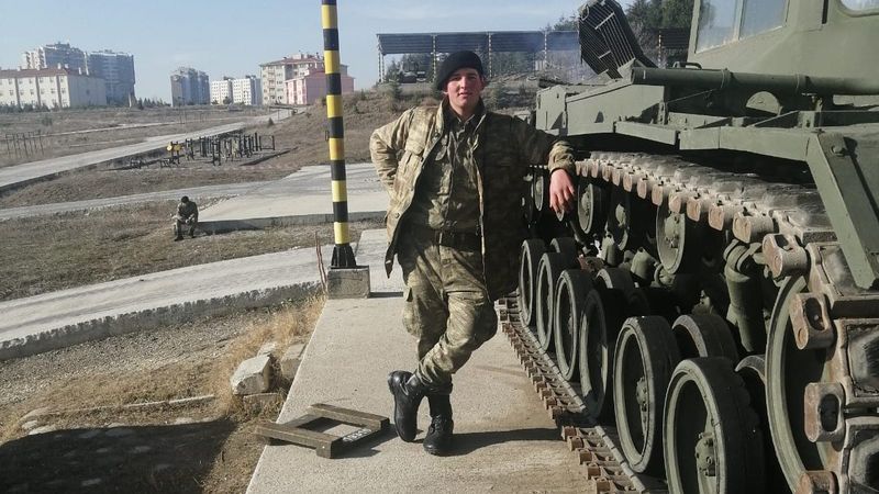 Kayserili genç, 61 kilo verip vatani görevini yaptı