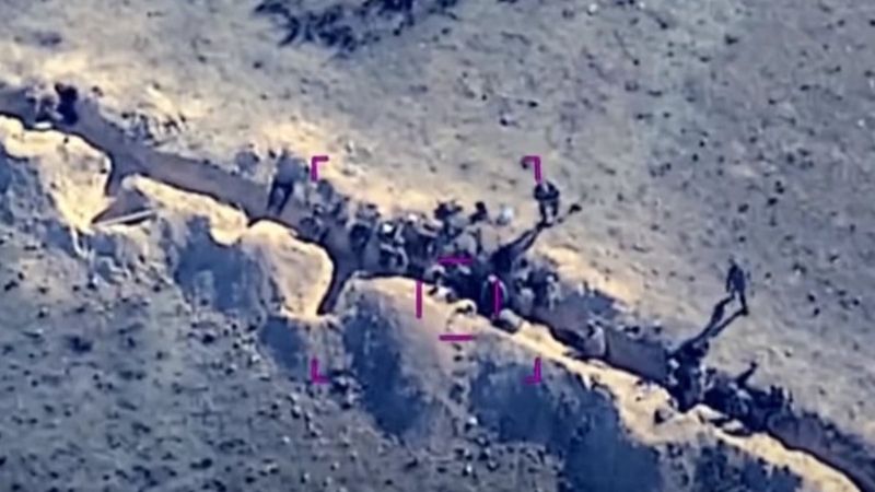 Azerbaycan'ın SİHA'larla havaya uçurduğu Ermeni askerleri