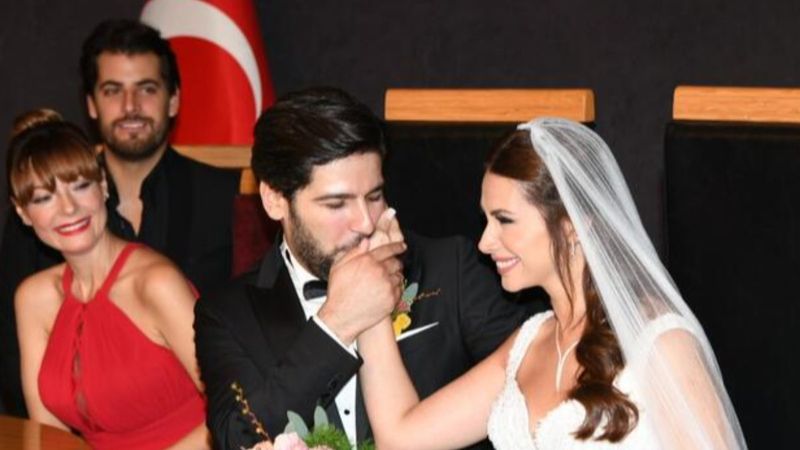 Begüm Birgören, gelin oldu