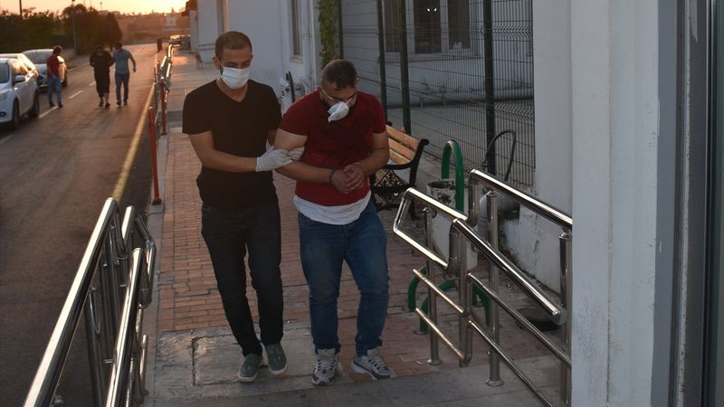 Adana'da uyuşturucu taciri iki kuzen tutuklandı