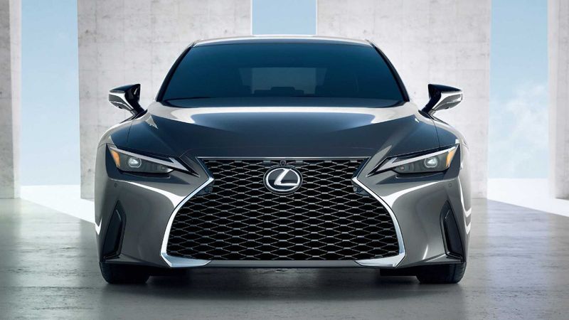 Lexus, 3 modelini Avrupa pazarından çekme kararı aldı
