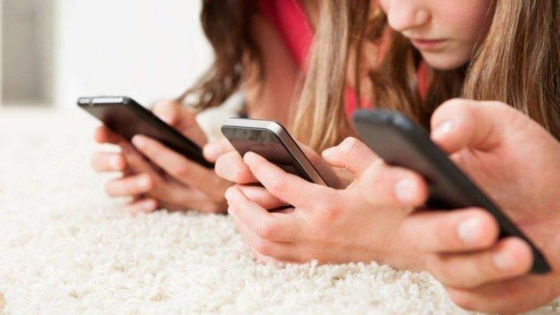 Türkiye'de çocukların yüzde 49'u sosyal medya kullanıyor