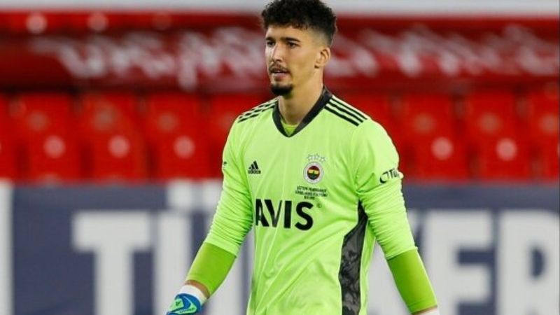 Altay Bayındır'ın yükselişi devam ediyor