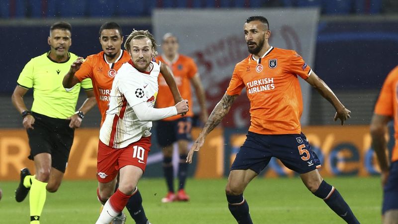 Mehmet Topal Şampiyonlar Ligi tarihine geçti