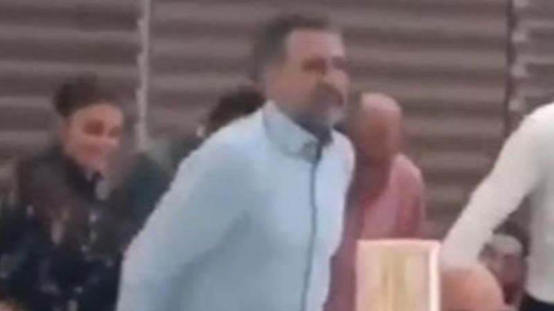 CHP'li Belediye Başkanı Serdar Sandal halay başı oldu