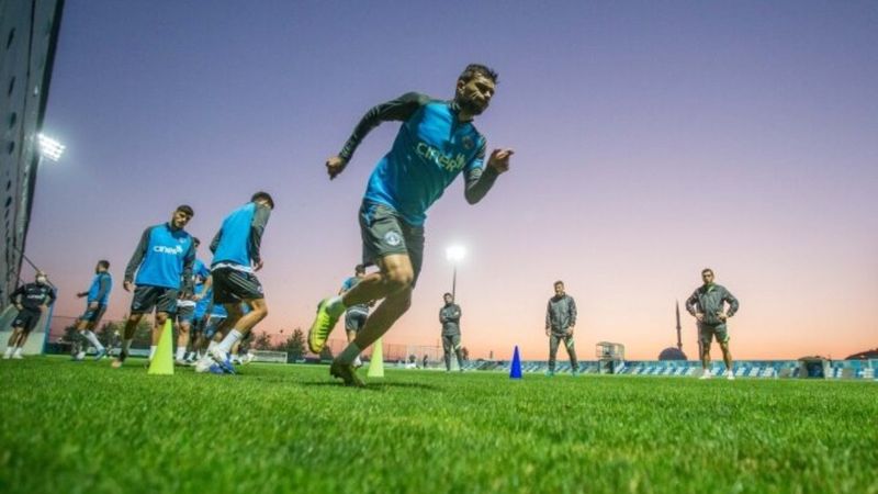 Kasımpaşa'da 2 futbolcu koronavirüse yakalandı