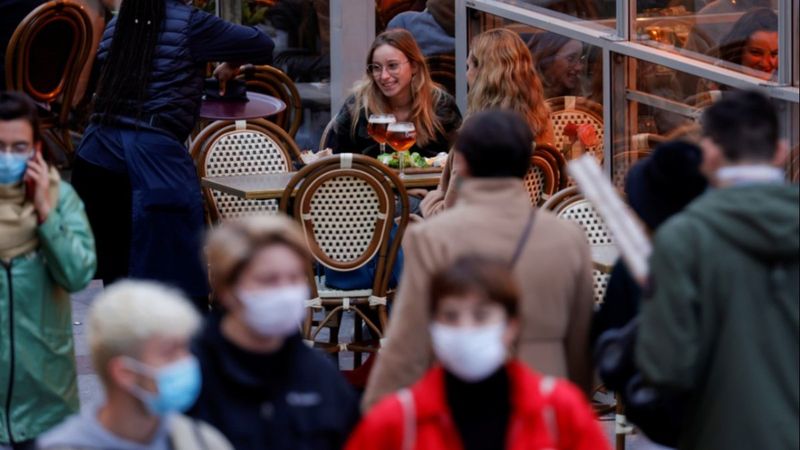 Fransa'da 24 saatte, 42 bin 32 yeni vaka