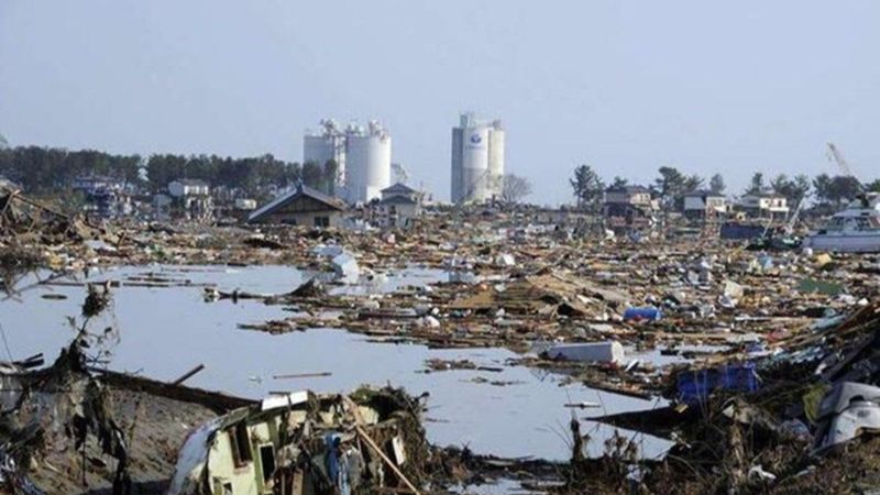 Japonya, Fukuşima'daki radyoaktif suya yönelik kararını erteledi