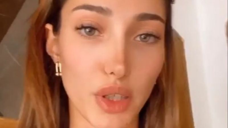 Şevval Şahin: İstiklal Marşı okumamak beni daha mı az Türk yapar